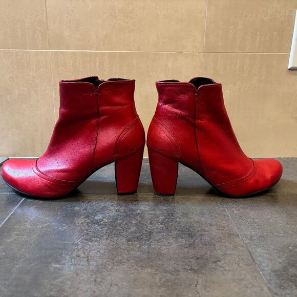Miz Mooz Red Leather Booties - Picture 8 of 15